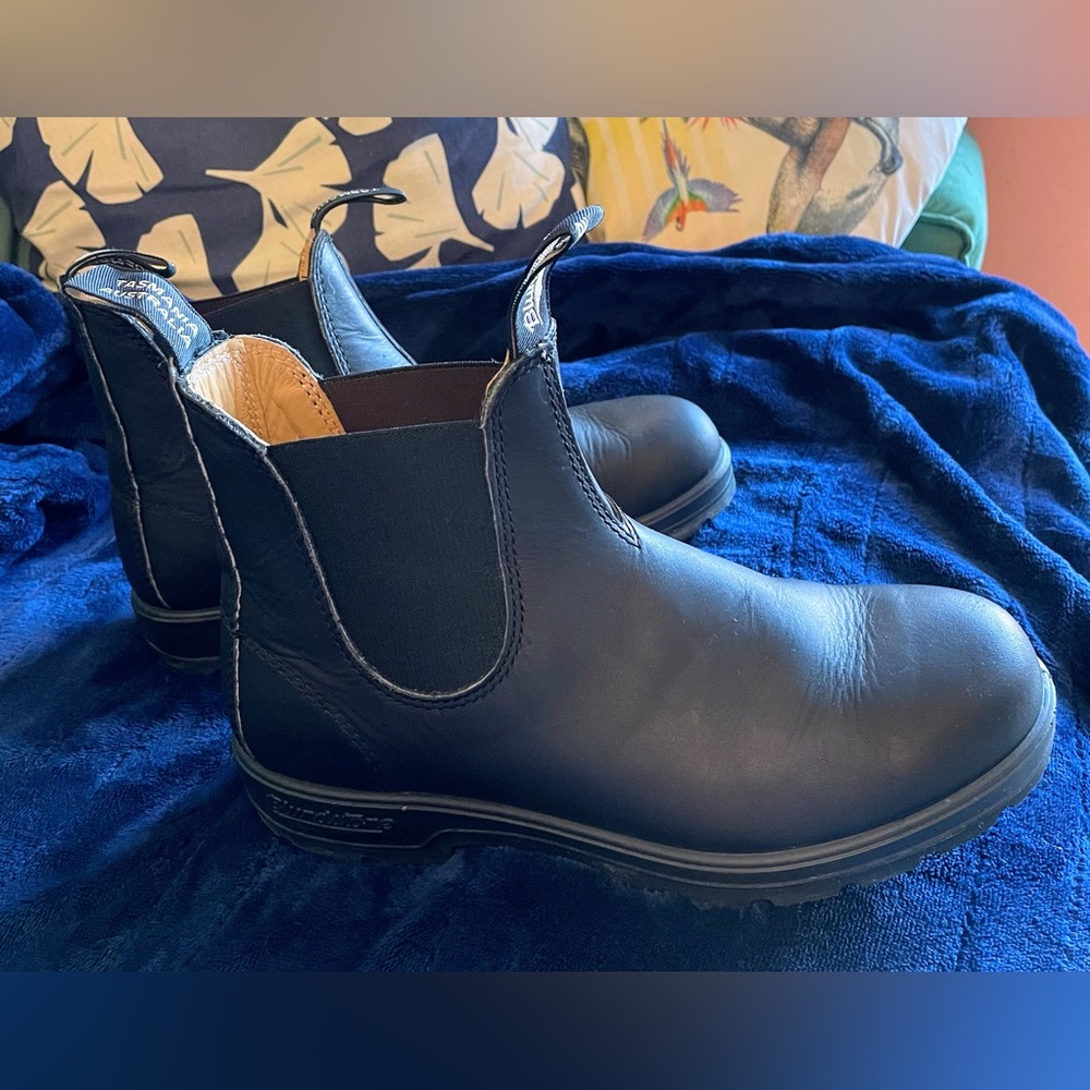 Blundstone #558 Women’s Classics Chelsea Boot in Black